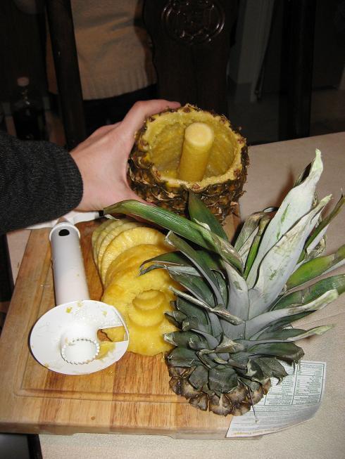 pineapple-cutter-2.JPG